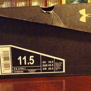 UNDER ARMOUR NEW IN BOX MENS SIZE 11.5